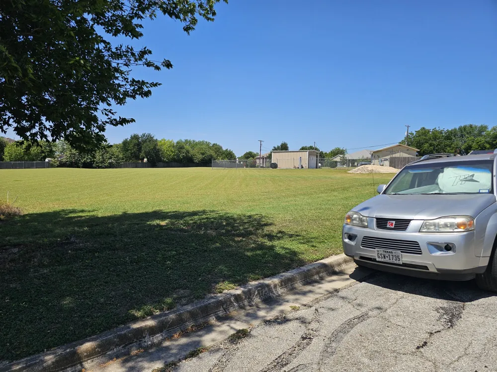 603 S Railroad Avenue Pflugerville, TX 78660