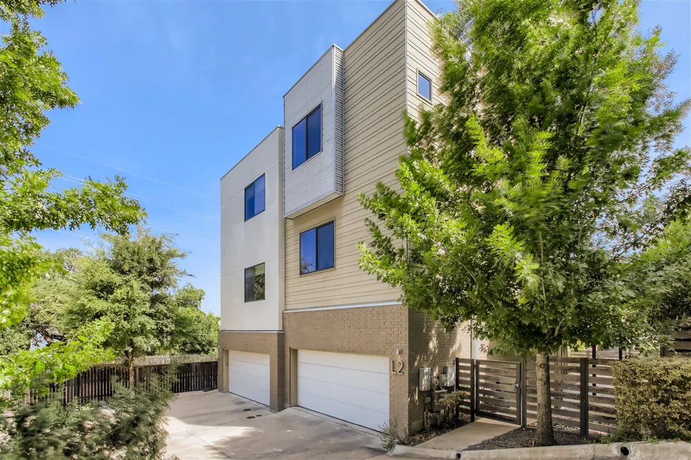 707 Cardinal Lane #L2 Austin, TX 78704