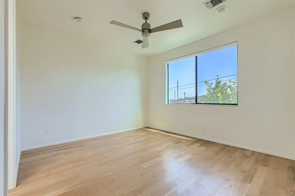 707 Cardinal Lane #L2 Austin, TX 78704