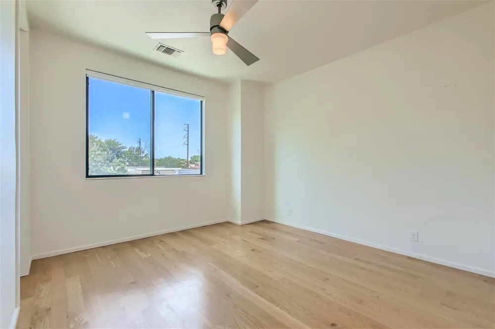 707 Cardinal Lane #L2 Austin, TX 78704
