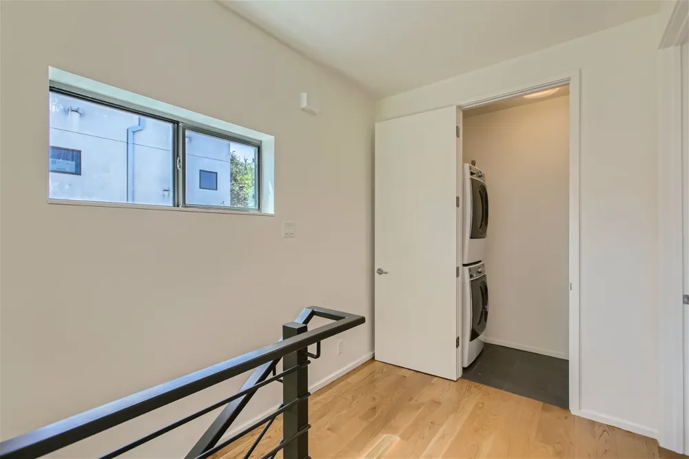 707 Cardinal Lane #L2 Austin, TX 78704