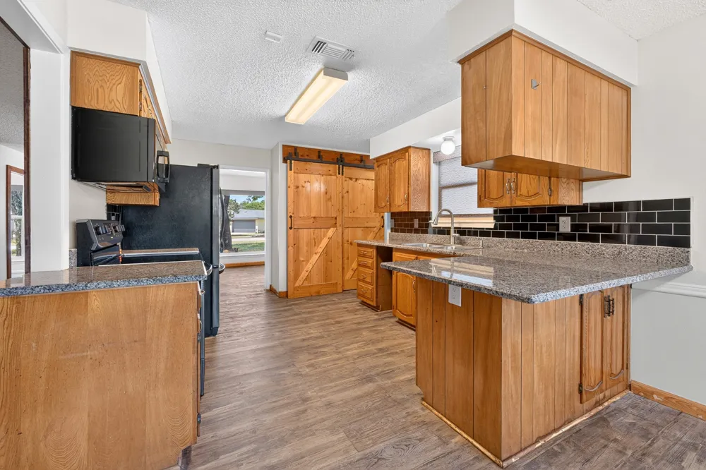 381 County Road 4755 Kempner, TX 76539