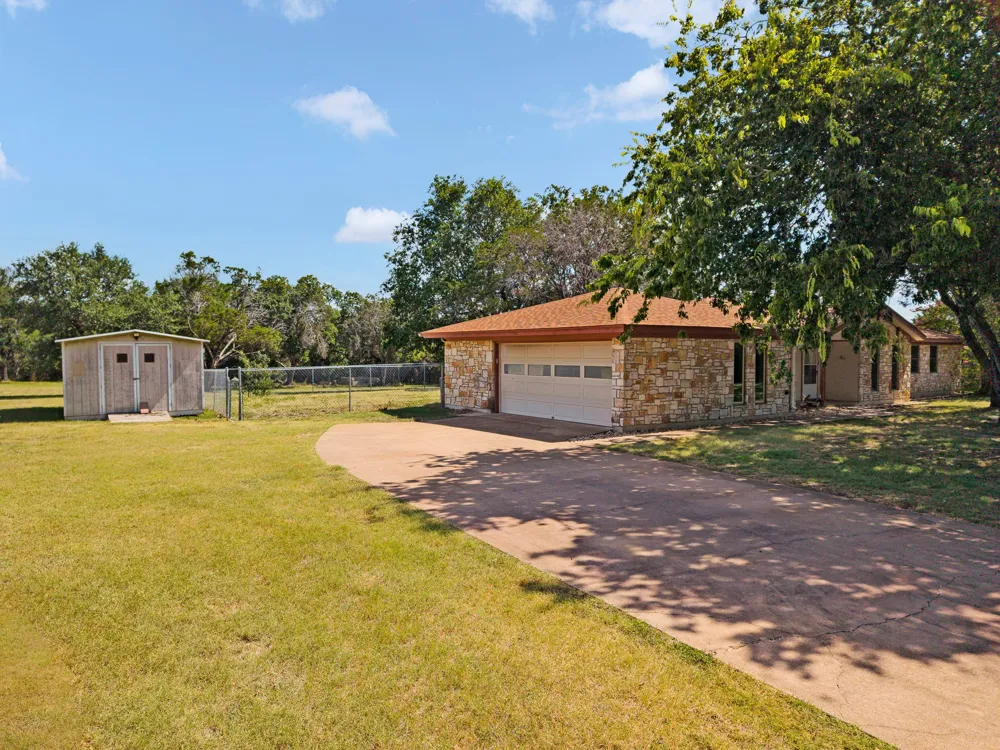 381 County Road 4755 Kempner, TX 76539