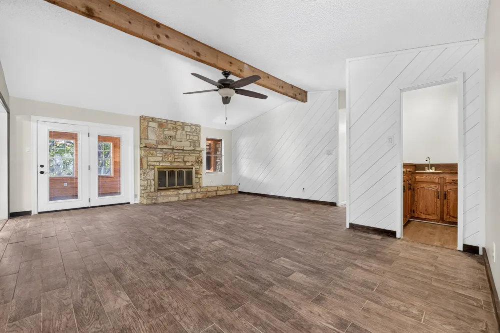 381 County Road 4755 Kempner, TX 76539