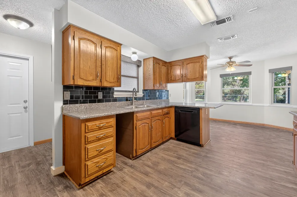 381 County Road 4755 Kempner, TX 76539