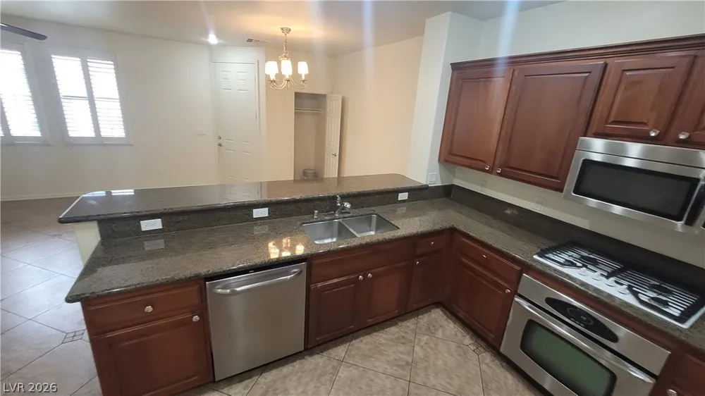11478 Ogden Mills Drive #104 Las Vegas, NV 89135
