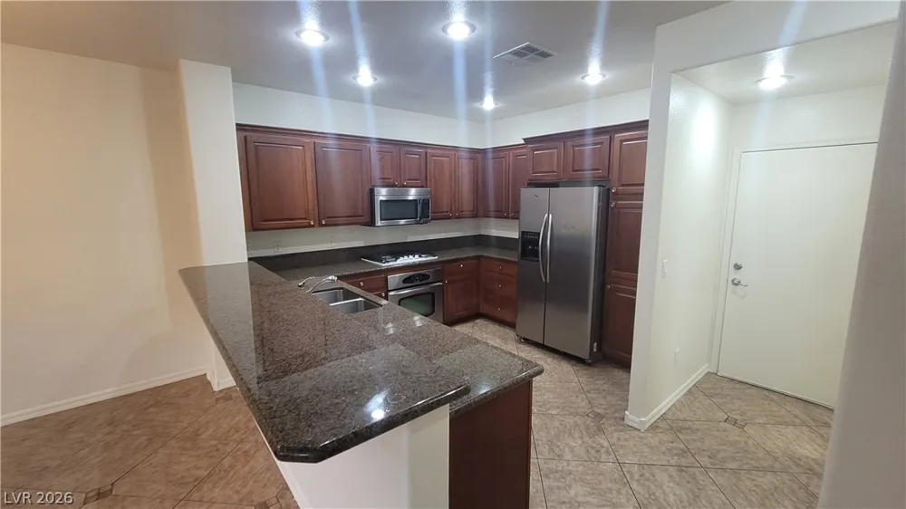 11478 Ogden Mills Drive #104 Las Vegas, NV 89135