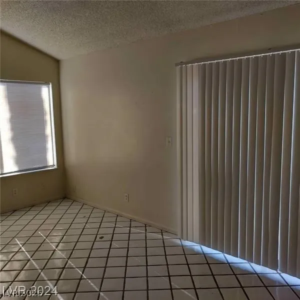 4639 Kristen Lane Las Vegas, NV 89121