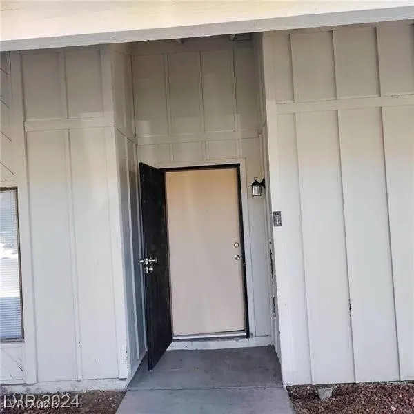 4639 Kristen Lane Las Vegas, NV 89121