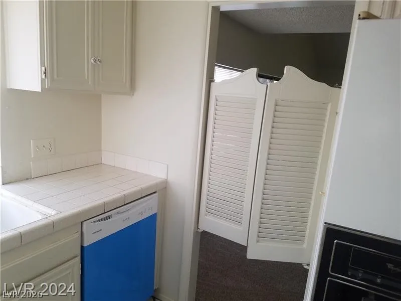 4639 Kristen Lane Las Vegas, NV 89121
