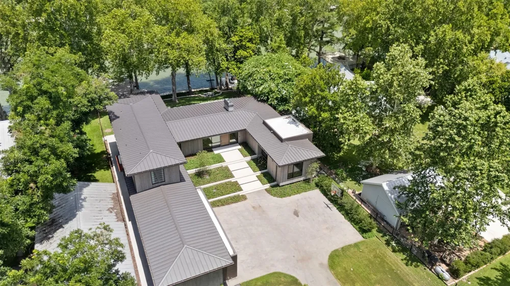 2529 Terminal Loop Road McQueeney, TX 78123
