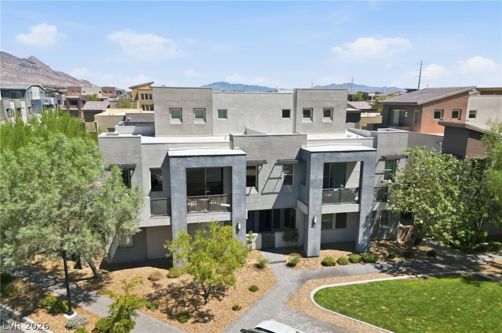 11295 Cactus Tower Avenue #103 Las Vegas, NV 89135