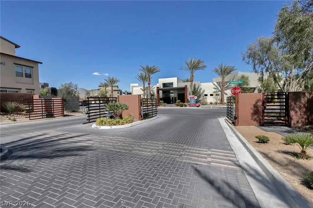 11295 Cactus Tower Avenue #103 Las Vegas, NV 89135