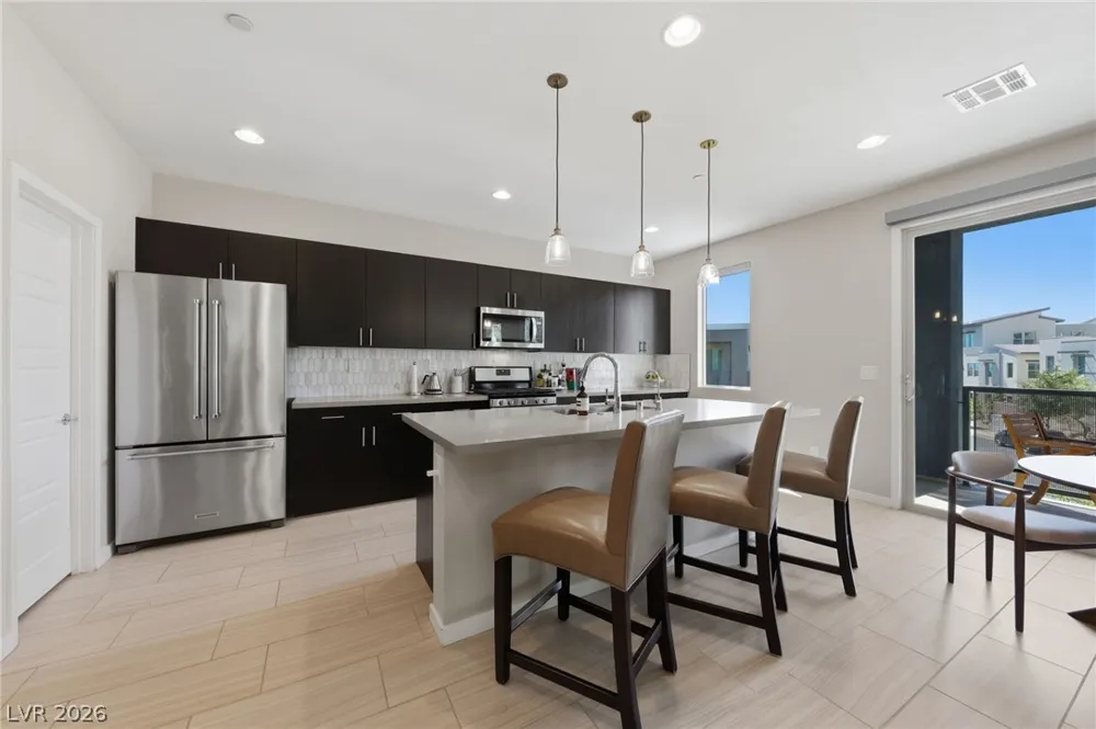 11295 Cactus Tower Avenue #103 Las Vegas, NV 89135