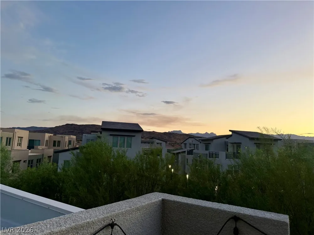 11295 Cactus Tower Avenue #103 Las Vegas, NV 89135