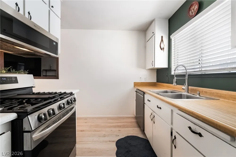 836 Benita Place Boulder City, NV 89005