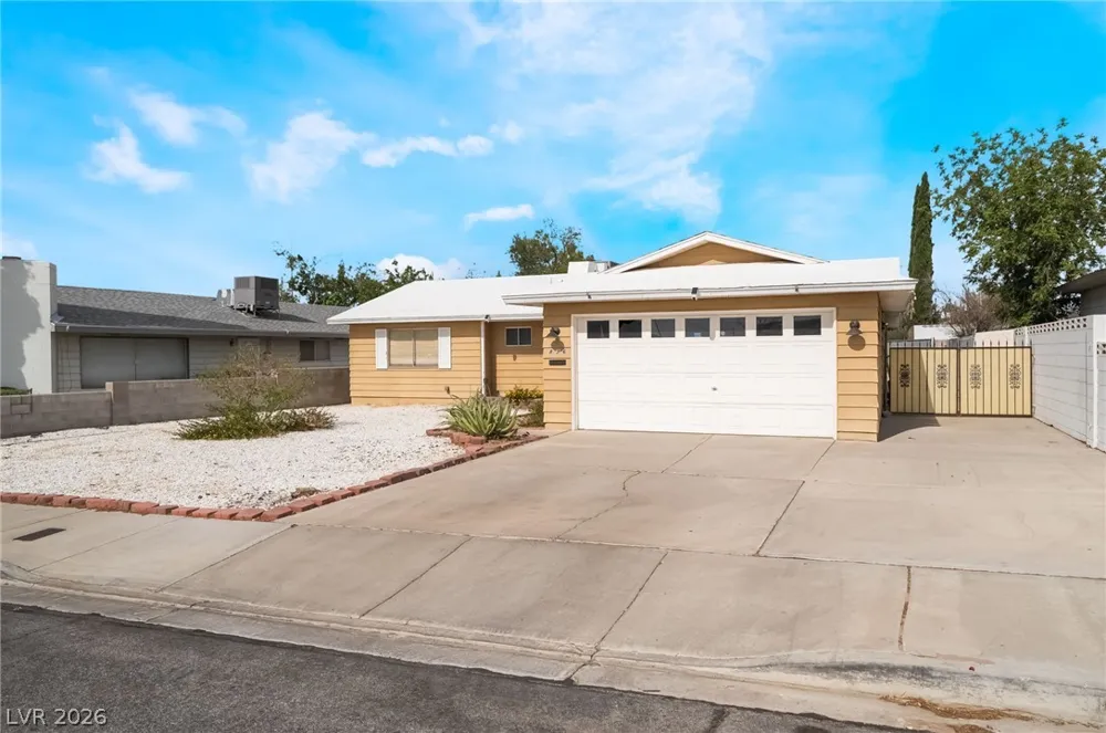 836 Benita Place Boulder City, NV 89005