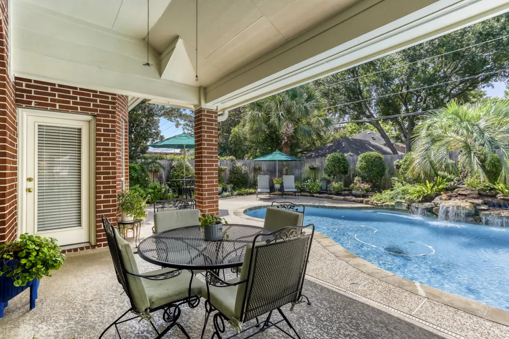 17335 W Copper Lakes Drive Houston, TX 77095