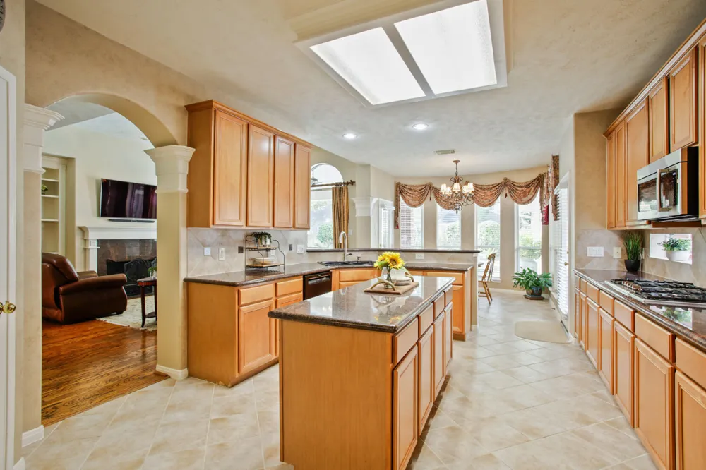 17335 W Copper Lakes Drive Houston, TX 77095