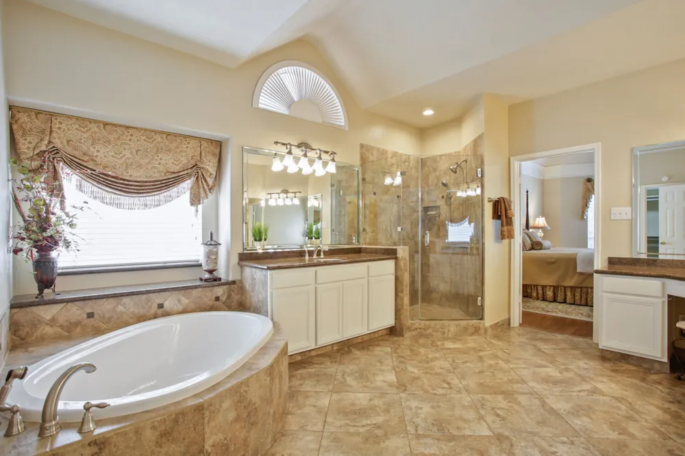 17335 W Copper Lakes Drive Houston, TX 77095