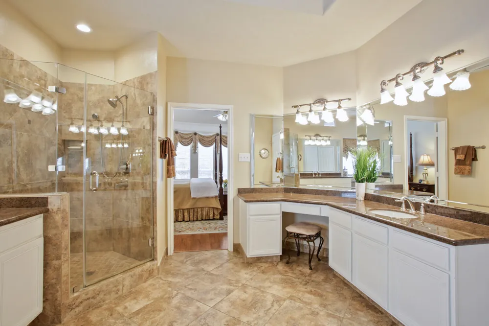 17335 W Copper Lakes Drive Houston, TX 77095