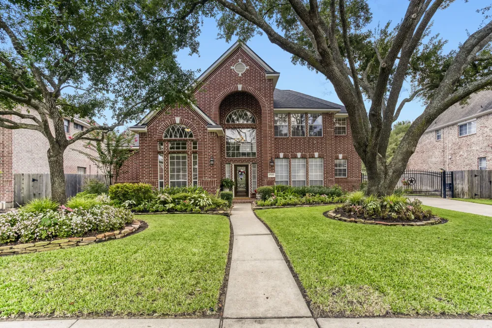 17335 W Copper Lakes Drive Houston, TX 77095