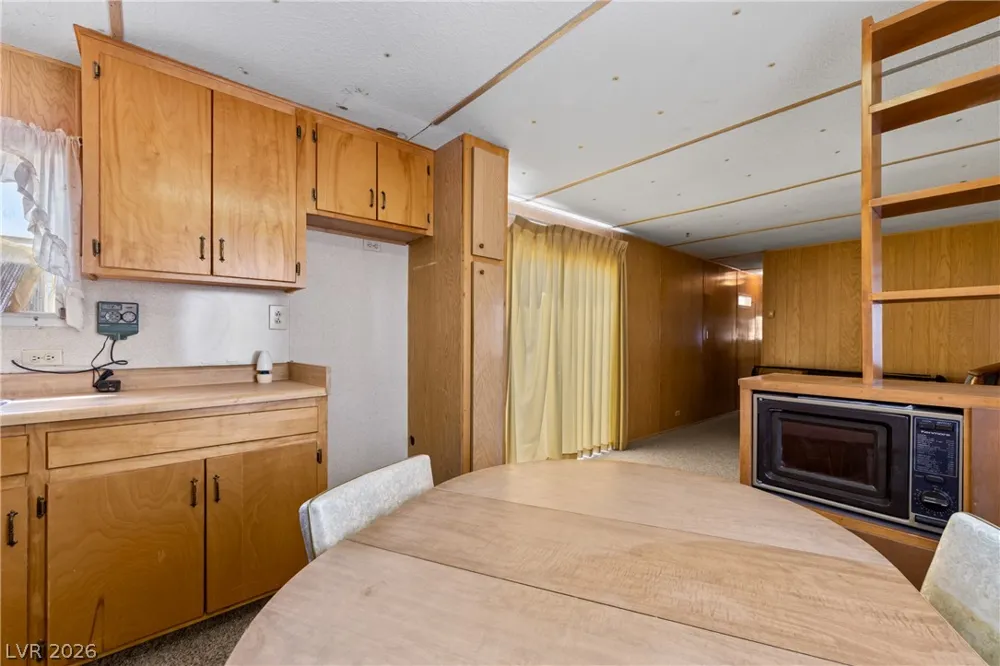 650 W McDonald Avenue Overton, NV 89040