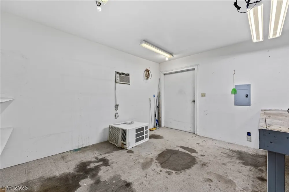 650 W McDonald Avenue Overton, NV 89040