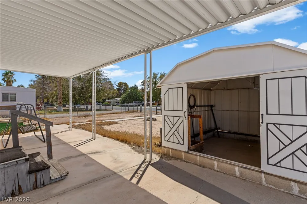 650 W McDonald Avenue Overton, NV 89040
