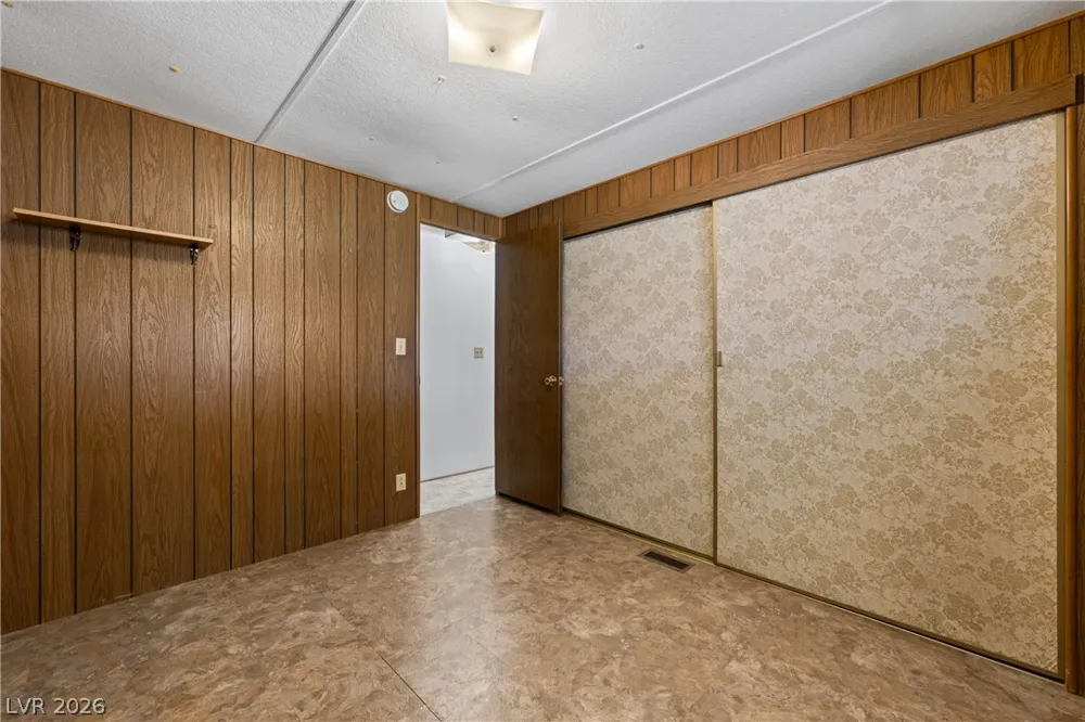 650 W McDonald Avenue Overton, NV 89040