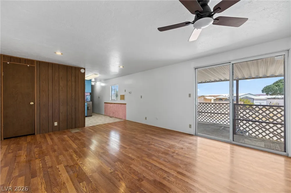 650 W McDonald Avenue Overton, NV 89040