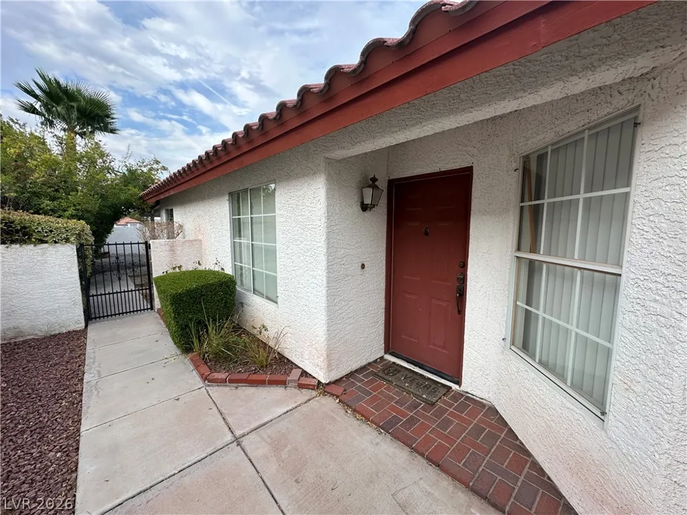 9517 Echo Glen Drive Las Vegas, NV 89117