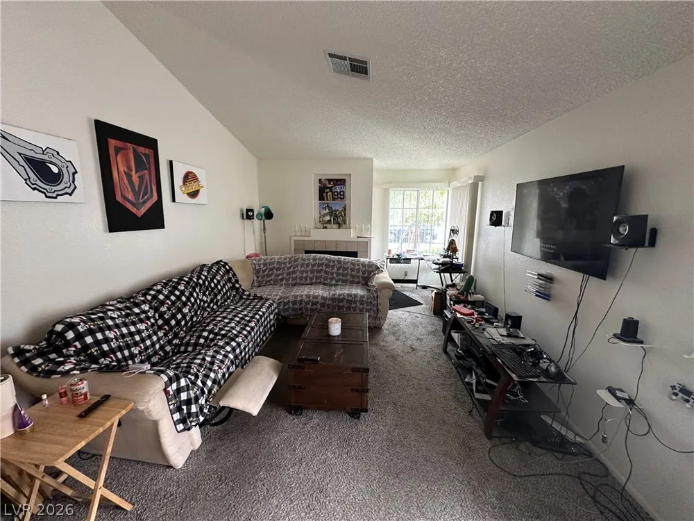 9517 Echo Glen Drive Las Vegas, NV 89117