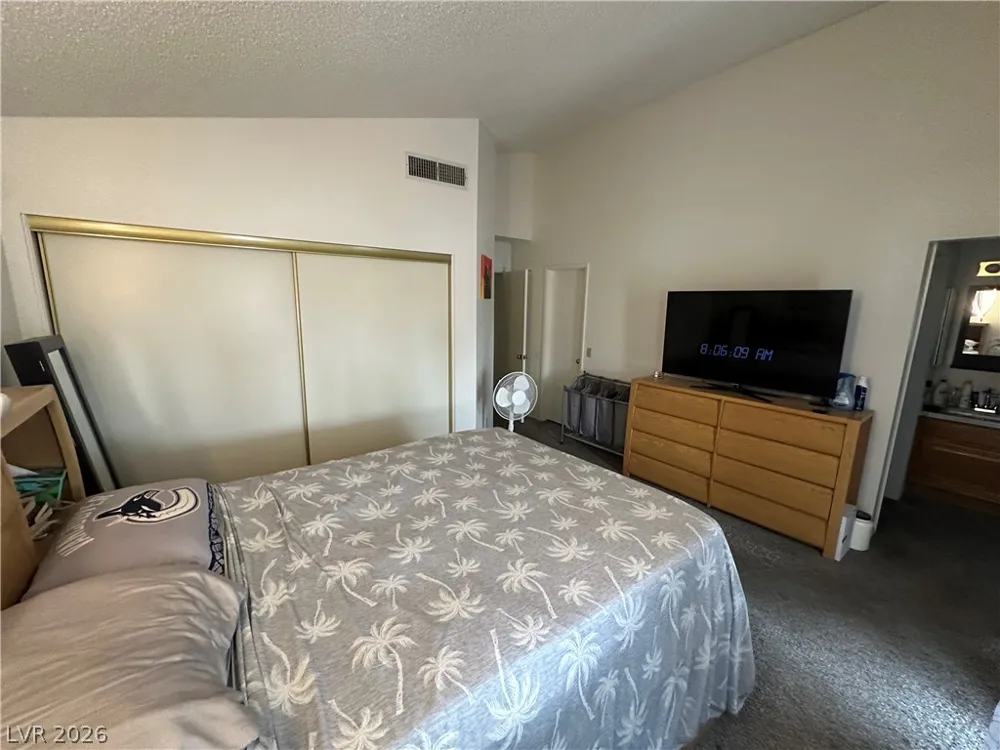 9517 Echo Glen Drive Las Vegas, NV 89117