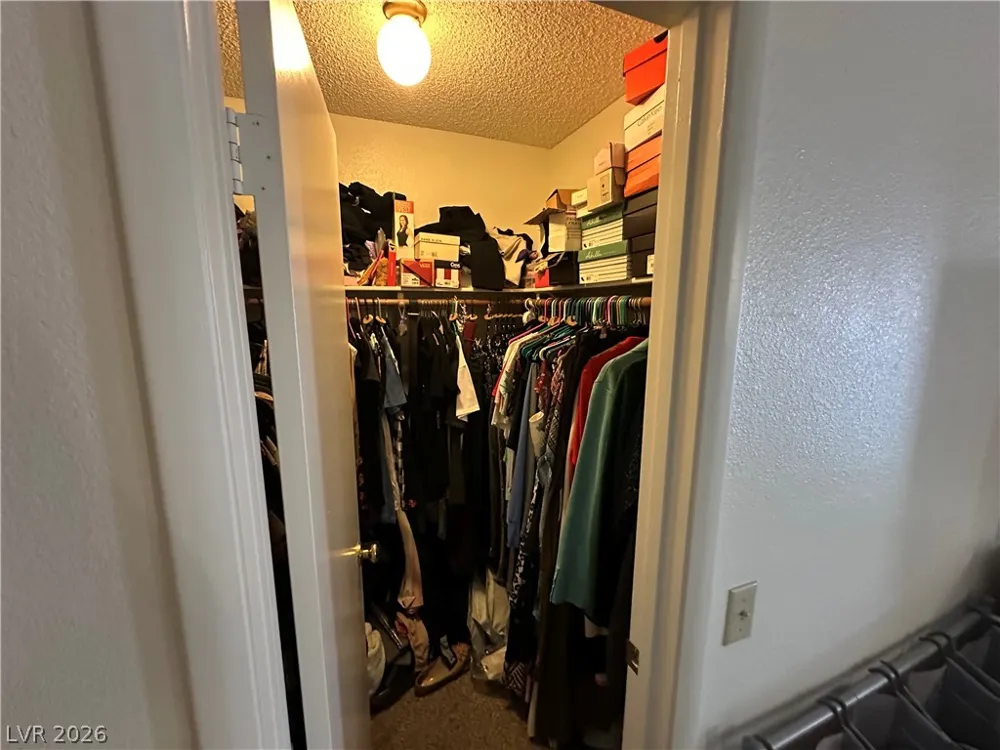 9517 Echo Glen Drive Las Vegas, NV 89117