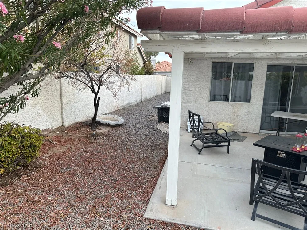 9517 Echo Glen Drive Las Vegas, NV 89117