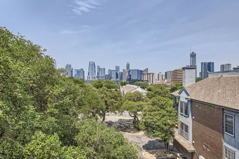 700 S 1st Street #101