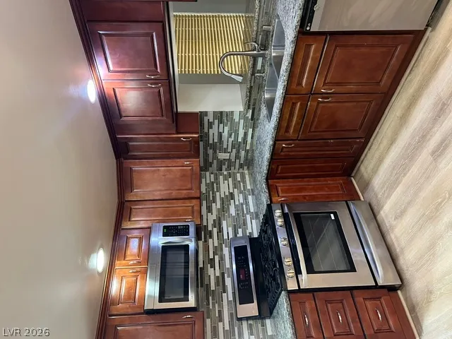 9800 Great Bend Drive Las Vegas, NV 89117