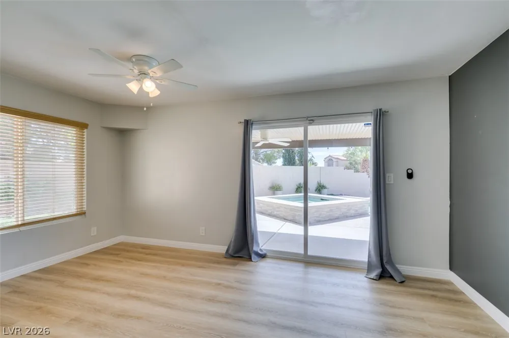 9800 Great Bend Drive Las Vegas, NV 89117