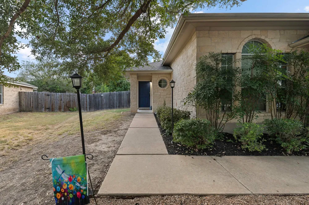 20428 Rita Blanca Circle Pflugerville, TX 78660