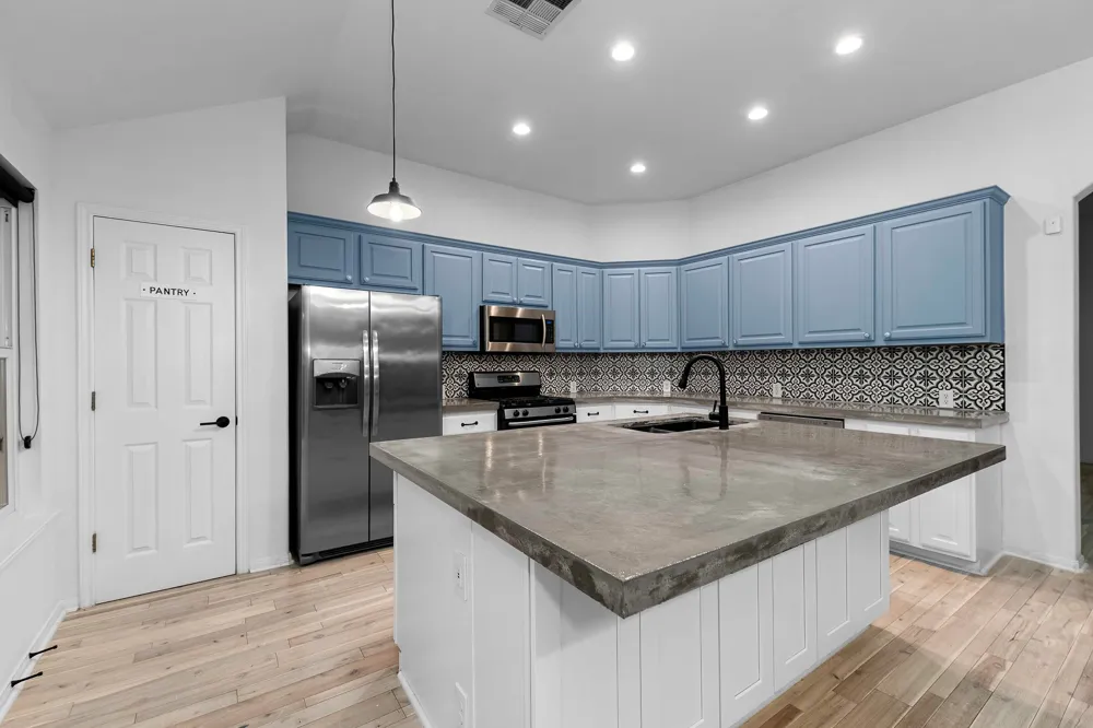 20428 Rita Blanca Circle Pflugerville, TX 78660