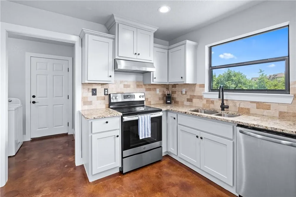 509 Kaanapali Lane Bastrop, TX 78602