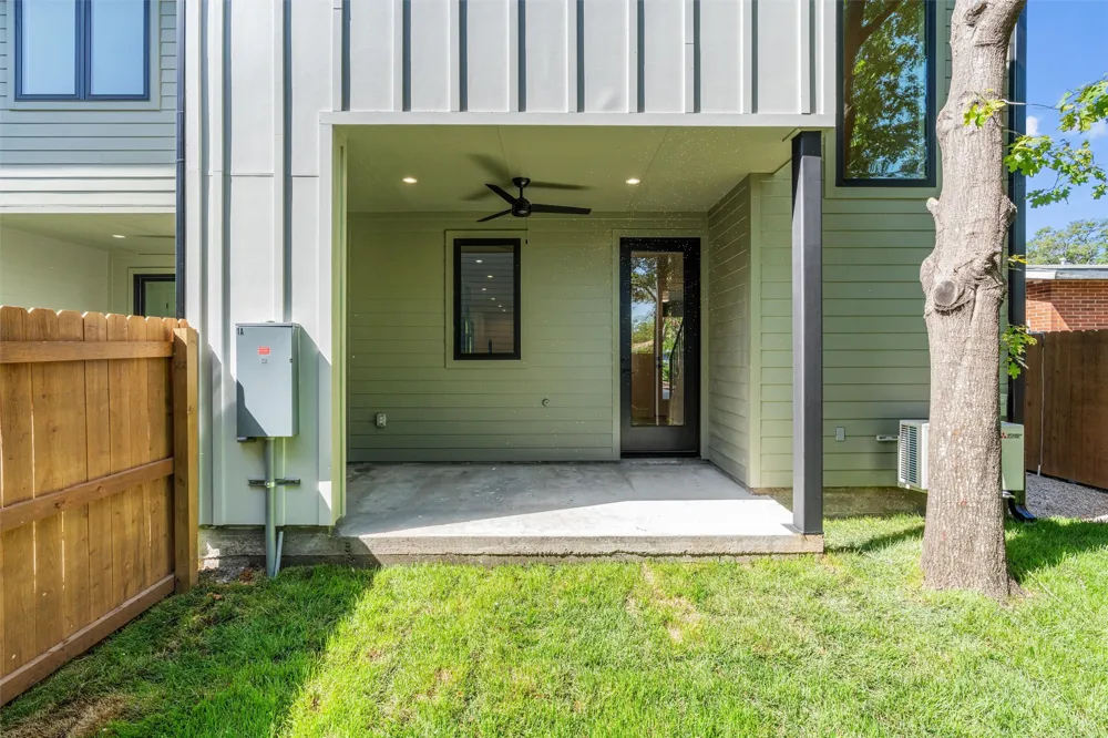 1402 Beckett Street Austin, TX 78757