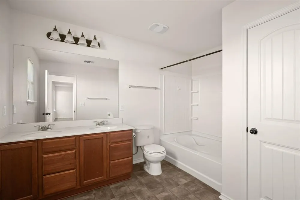 12300 Noel Bain Cove Del Valle, TX 78617