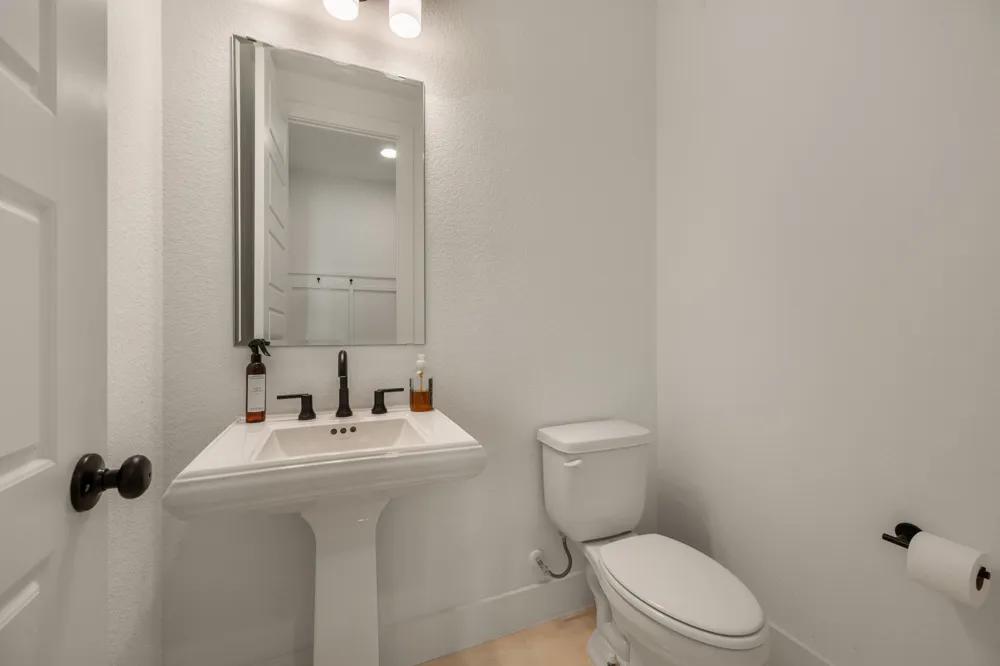 1148 Rusty Blackhaw Trail San Marcos, TX 78666