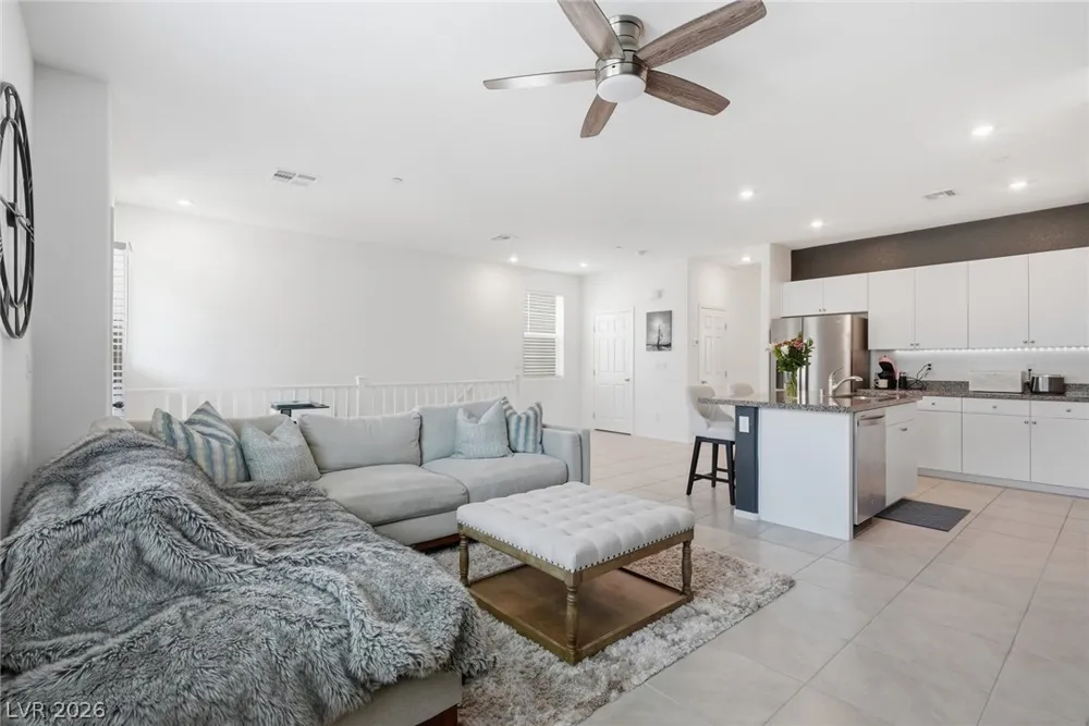 6155 Garden Oasis Street Las Vegas, NV 89148