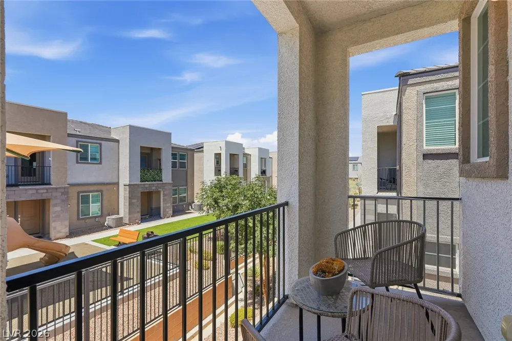 6155 Garden Oasis Street Las Vegas, NV 89148