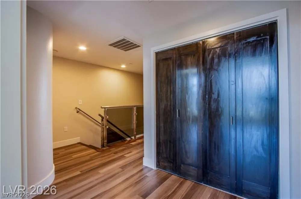 8925 W Flamingo Road #228 Las Vegas, NV 89147