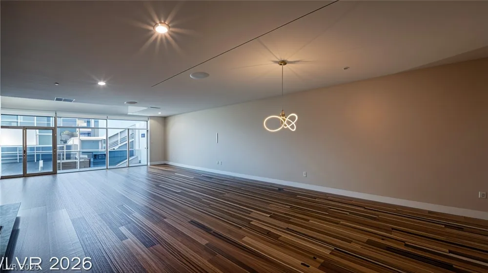 8925 W Flamingo Road #228 Las Vegas, NV 89147