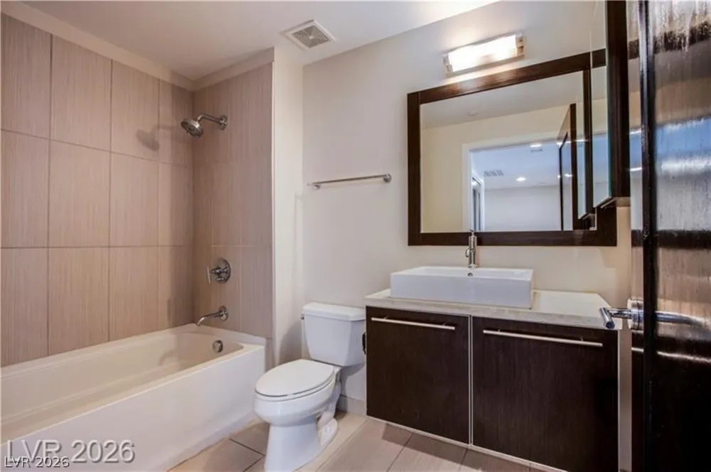 8925 W Flamingo Road #228 Las Vegas, NV 89147
